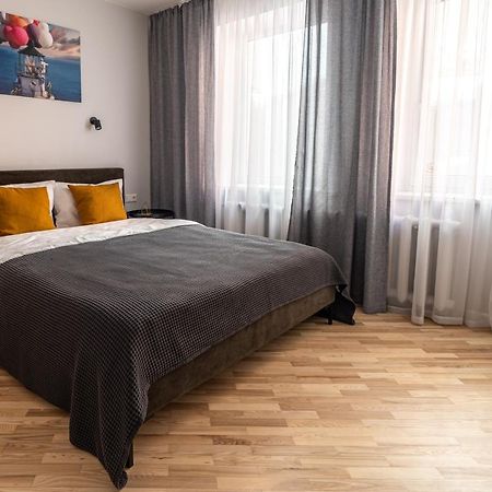Lovely Apartment In The City Center Kaunas Eksteriør billede